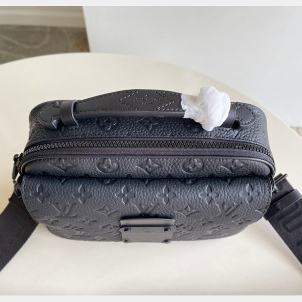 Real vs Fake Louis Vuitton S Lock Messenger Bag M58489 