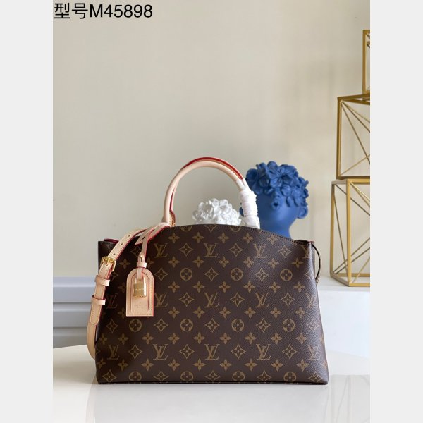 Replica Louis Vuitton Trio Mini Icones Bag In Monogram Canvas M81081