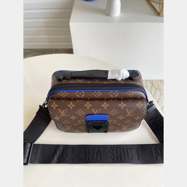 Louis Vuitton S LOCK MESSENGER M45863